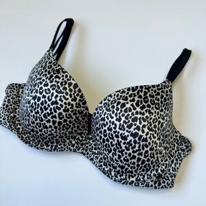 Victoria’s Secret Very Sexy Lightly Lined Plunge Bra 34D Leopard Animal Print